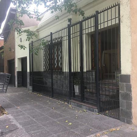 Casa Cerca Del Centro Bed&Breakfast Mendoza Zewnętrze zdjęcie